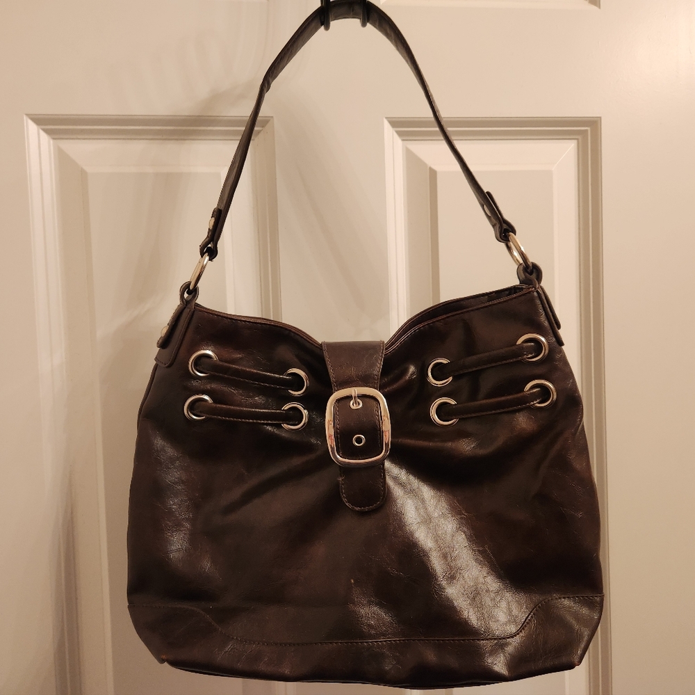 Apt. 9 brown faux leather purse.